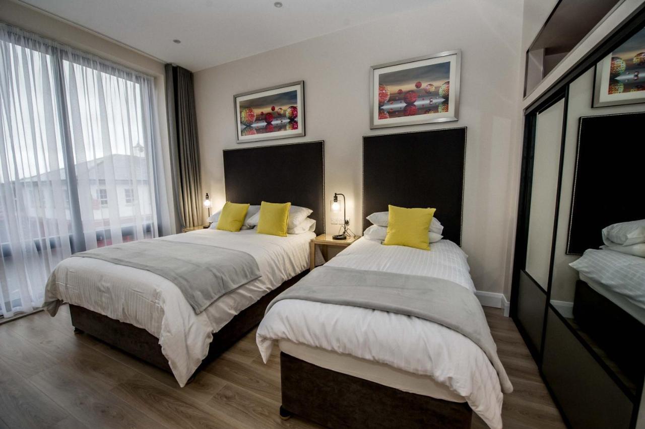 The James Suites Londonderry Buitenkant foto