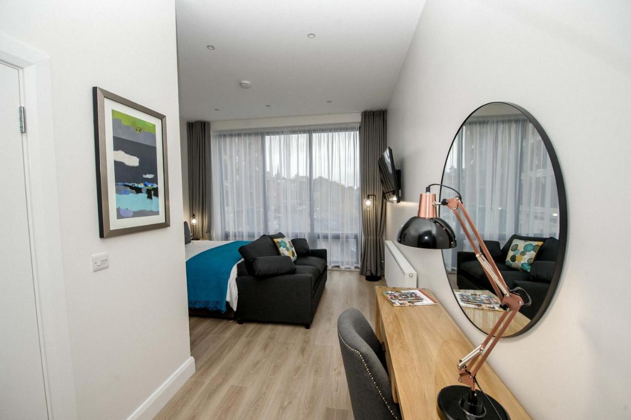 The James Suites Londonderry Buitenkant foto